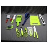 8 in 1 Kitchen Tool, Assorted Kitchen Items