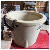 Heavy-duty Bushel Basket