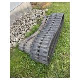 Set Of Used Bobcat T650 Tracks