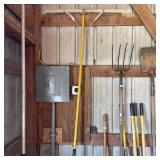 2-foot Landscaping Gravel Rake