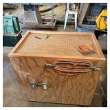 Sanding Station With Electrical Cart