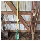 Heavy-duty 6-foot Trench Spade