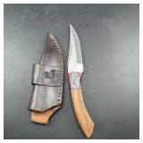 8-inch Damascus Hunting Knife With Leather Sheath.