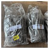 Three bags of 100 staples, 300 total. See photos.