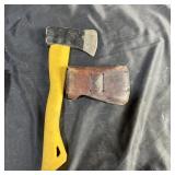 Heavy-Duty Hatchet with Fiberglass Handle & Leathe