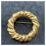 Gold-Tone Twisted Wreath Brooch