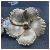Vintage Gold Tone Pin