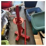 Manual Tire Changer with Bead Breaker