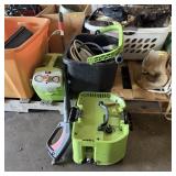 Greenworks Electric Pressure Washer With Accessori