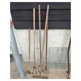 Garden Hand Tools with Wood Handles