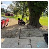Metal Garden Trellis Pyramid Plant Support