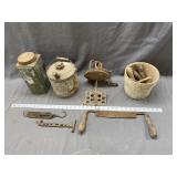 Hanging hook scale, wood shaver, butter churn, met