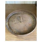 12 Cast Iron Dutch Oven