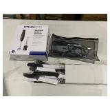 KitchebnSmith Blender W/ Wisk, Knifes, & American