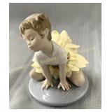 Lladro Oopsy Daisy #6691 porcelain figurine en