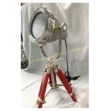 Adjustable studio lamp, Lampe de studio rï¿½glable