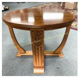 Oval occasionnal table d