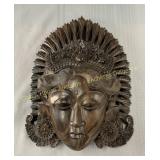 Carved wooden mask, Masque en bois sculptï¿½