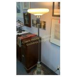 Circa 1940 floor lamp. Lampadaire datant des