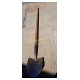 True Temper Shovel