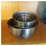 Set of Mixing Bowls