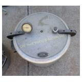 (2) Pressure Cookers