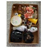 Box of Knicknacks
