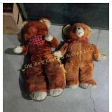 (2) Teddy Bears