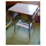 Typewriter Stand (B)