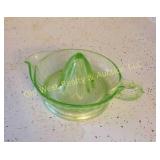 Green Depression Juicer (K)