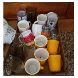 Box of Glasses & Mugs (LR)