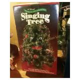 Singing Christmas Tree (BS)