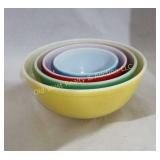 Pyrex Bowl Set