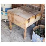 Table (WG)