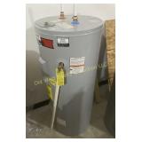 Residential Electric Water Heater - Works