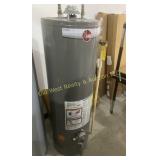 Residential Gas Water Heater - Works