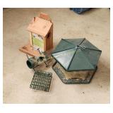 Bird Feeders (G)