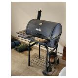 Char-Broil Grill (G)