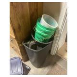 Buckets & Trashcans