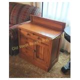 Cabinet (LR)