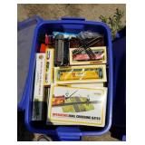 Tub FULL of Train Cars & Items (G)