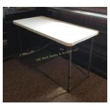Fold Up Table (BS)