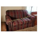 Loveseat (LR)
