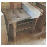 Wood Stand (S)