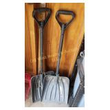 (2) Shovels (G)