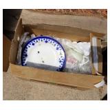 Cameras & Box of Miscellaneous (G)