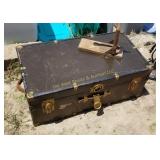 Antique Trunk (G)