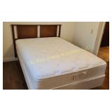 Bed (B)