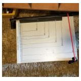 Paper Cutter (LR)