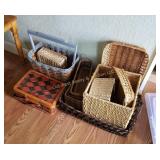 Baskets (LR)